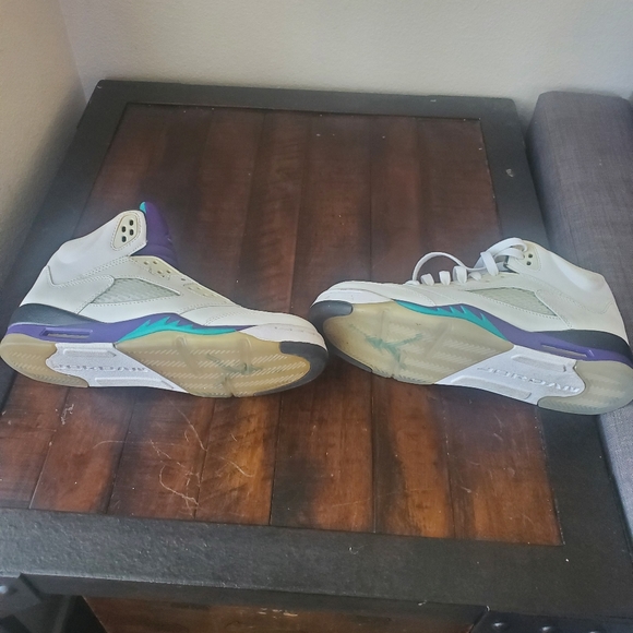 Jordan 5 - Picture 3 of 4